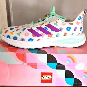 Adidas. "LEGO DOTS" Sneakers